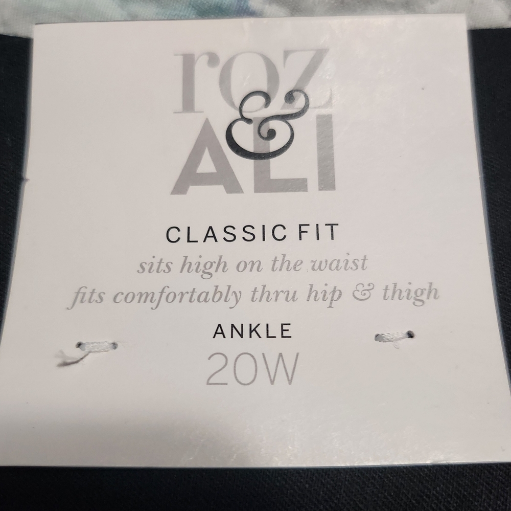 Roz & Ali Classic Fit Ankle Pants with Studded Fringe - NWT 20W